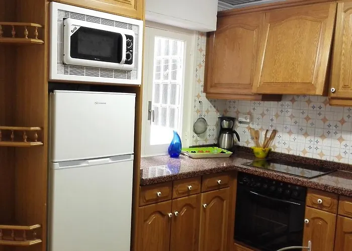 Gladys Apartment